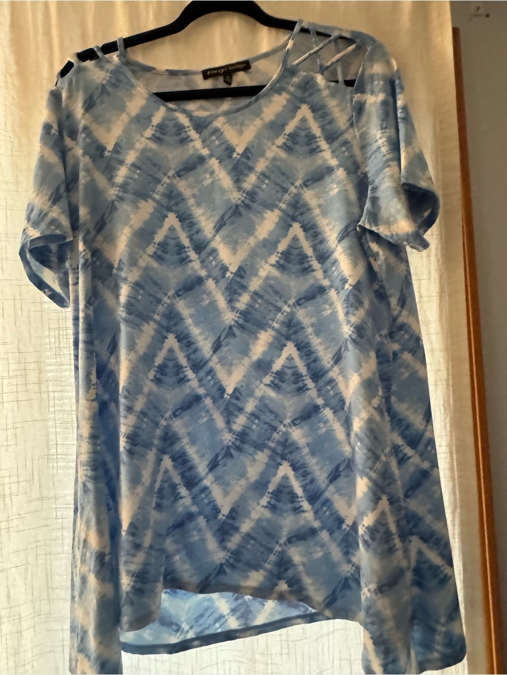 Light Blue Tie-Dye Short Sleeve Shirt